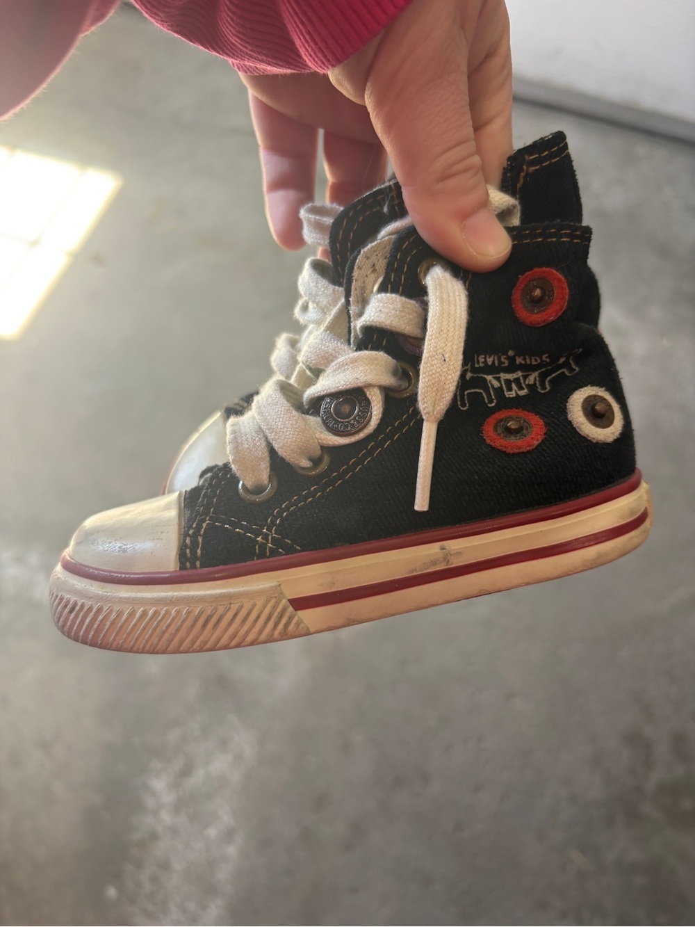 Levi's high top sneakers shoes kids toddler size 6
